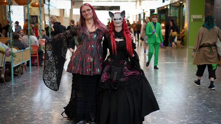 Ropecon Helsingin Messukeskuksessa.