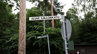 Katukyltti, jossa lukee Alvar Aallonkatu.