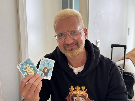 Miikka Peuravirta oli lähdössä itsevarmana rapakon taakse valloittamaan maailman pelikorteillaan.