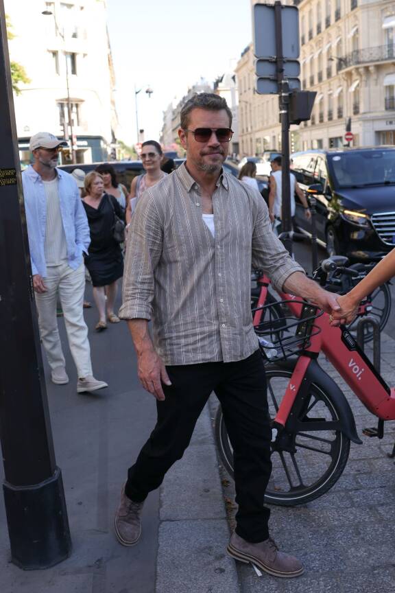 Matt Damon Pariisin kadulla