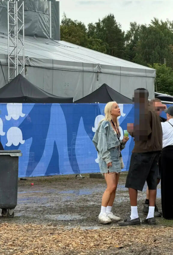 Sofia Virtakin on ottanut ilon irti kesän festaritarjonnasta.