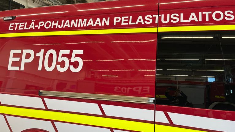 Etelä-Pohjanmaan pelastuslaitos, paloauto Seinäjoen asemalla.