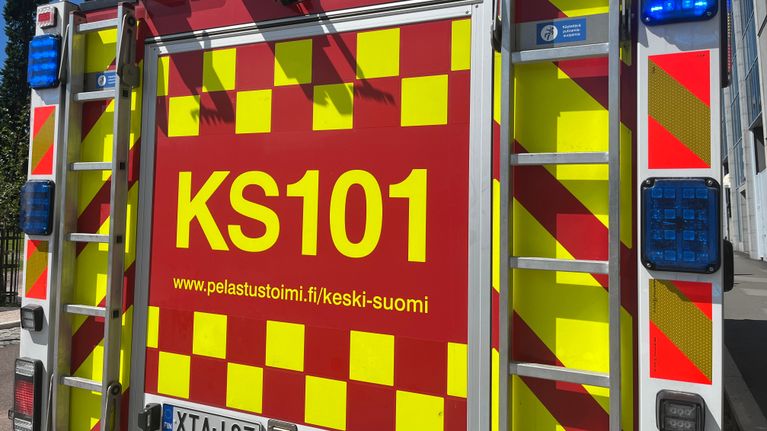 Keski-Suomen pelastuslaitoksen paloauto.