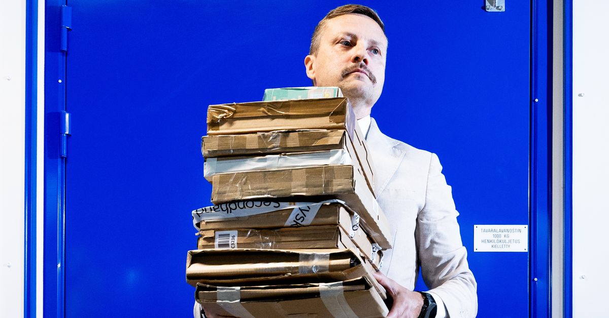 Vaatefirman pomo palautuksista: yksi tuote voi aiheuttaa 14 euron tappiot | Talous