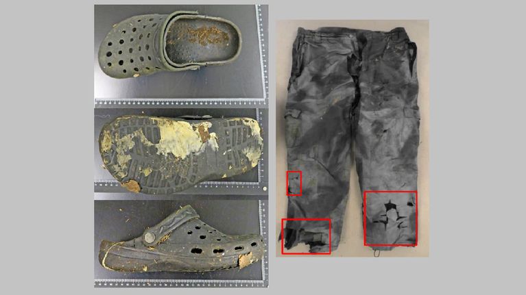 Kuvassa ruumiin jäänteiden löytöpaikalta löydetty crocs-mallinen kenkä ja housut, joissa repeämiä ja reikiä.