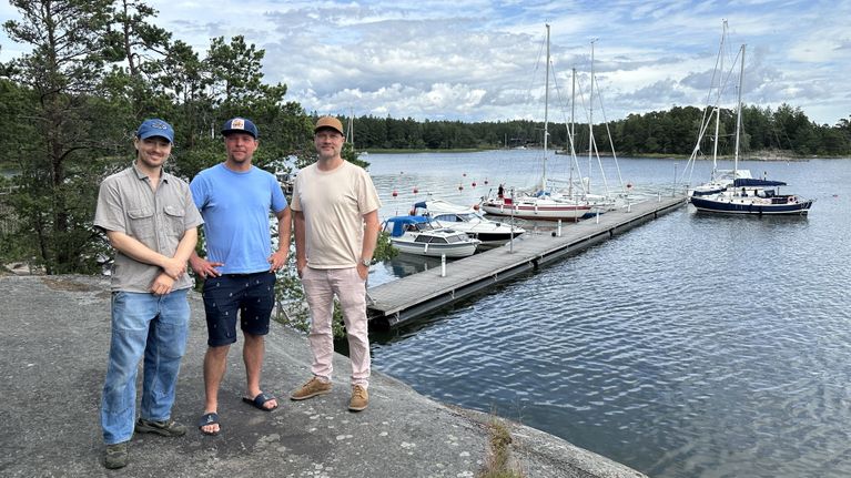 Lähteelän ulkoilualueen uudet yrittäjät vasemmalta oikealle Antti Jussila, Martin Granberg ja Sami Tuoriniemi.