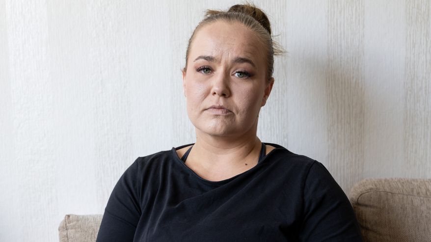 Henkilökuvassa Riina Kahari, työtön työnhakija.