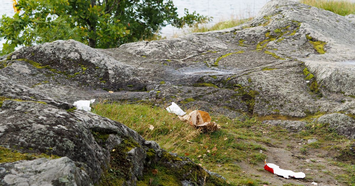 Ilotulitteet aiheuttivat vaaratilanteita kesän päättymisen juhlinnassa | Uutisia lyhyesti