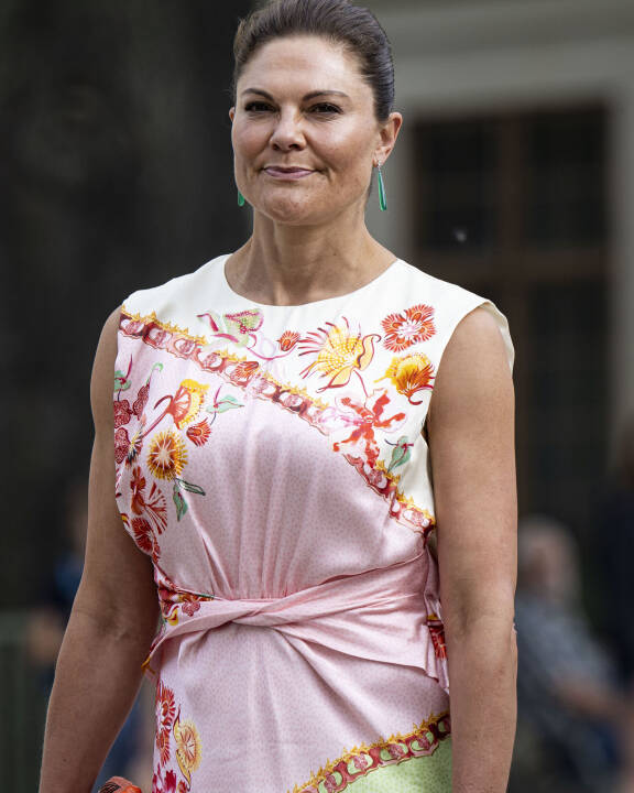 Prinsessa Victorian mekko oli kaukana yksitoikkoisesta.