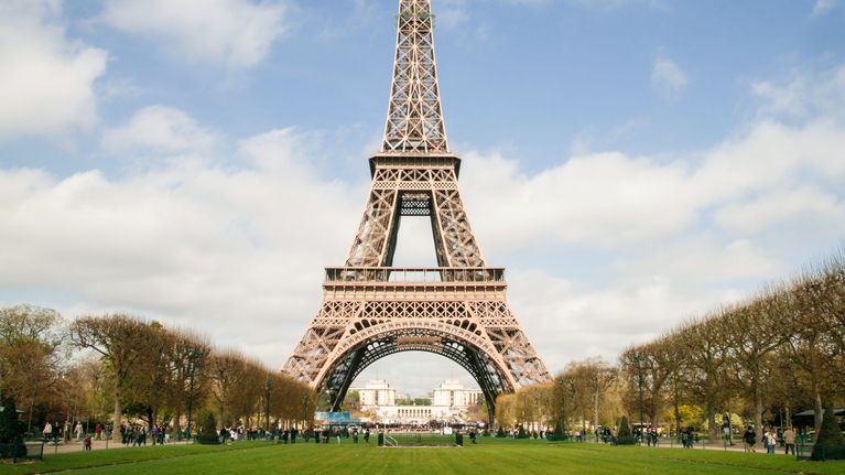 Eiffel-torni Pariisissa.