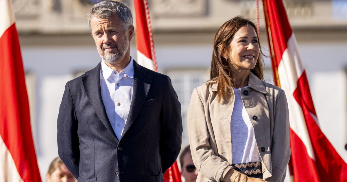 Kuningas Frederikin muotokuva: Tanskan hovin julkaisu herättää keskustelua