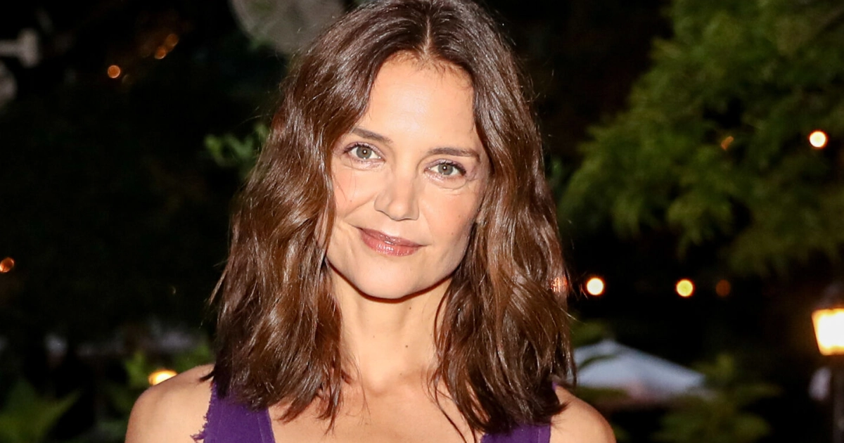Katie Holmes julkaisi harvinaisen kuvan poikaystävästään Jason Bard Yarmoskysta – juhlivat syntymäpäivää yhdessä