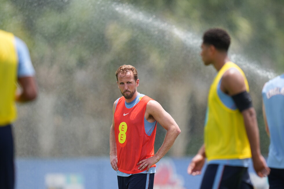 FIFA bars World Cup fans taking refillable water bottles into stadiums