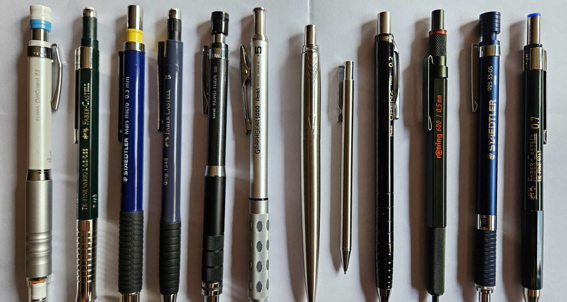 Ali je v Sloveniji (še) kakšen navdušenec nad tehničnimi svinčniki?