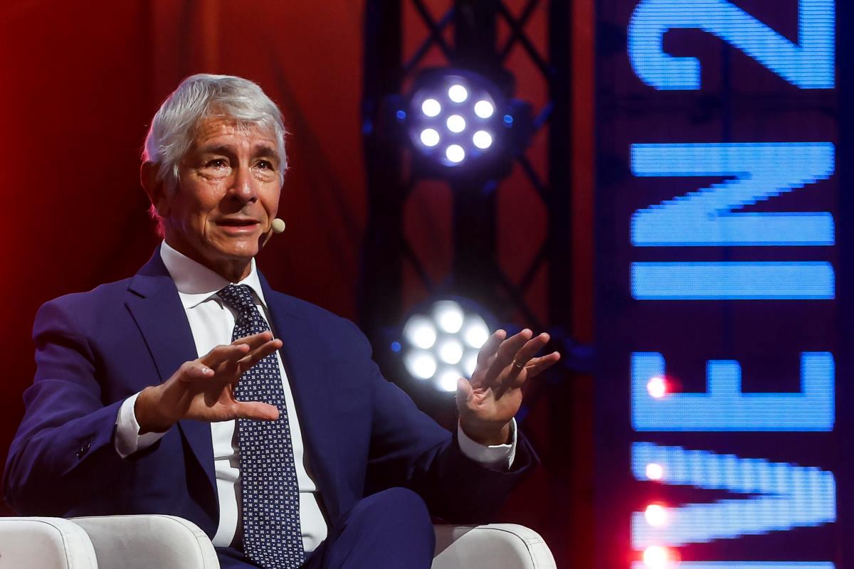 Il figlio di Abodi (Ministro dello sport) beccato dal padre a guardare contenuti piratati: «Gli ho detto che non è una bravata».