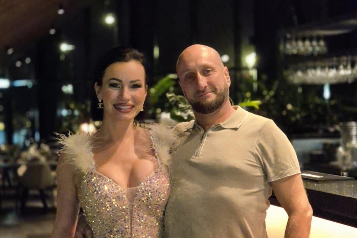 Delfi lubas välrida clickbaite. Also Delfi: Raha juba otsas? Silvia Ilves tasub miljonärist kihlatu toiduarveid