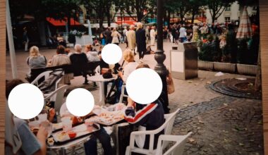 Vacation with my family in Wallonia, when I was 3 years old. What city is this? (year 2000)