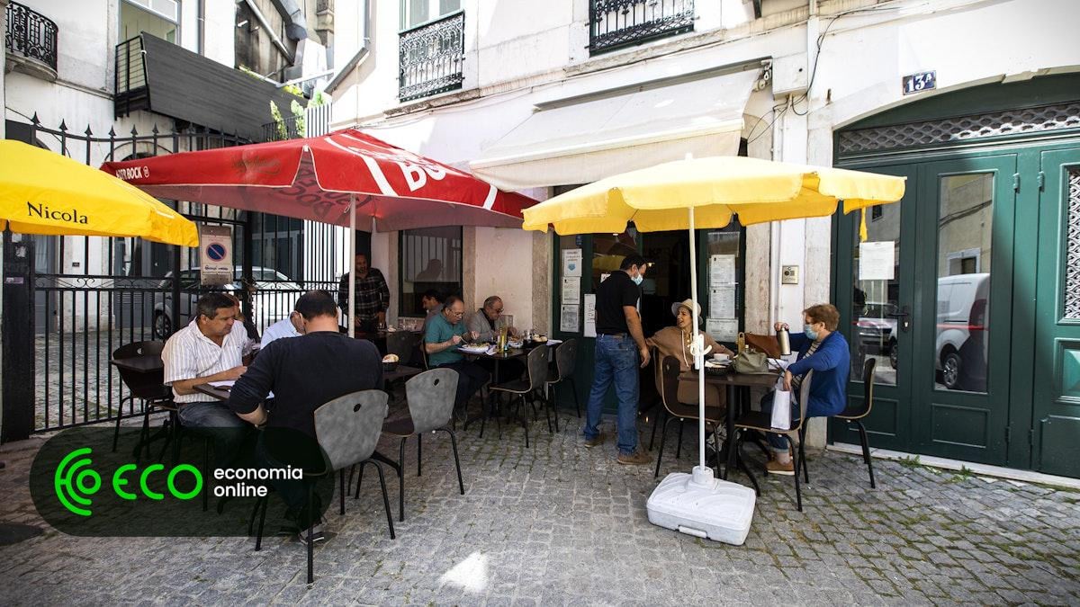 Restaurantes tradicionais puxam insolvências para máximos de 2021