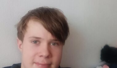 Could I pass as a 100% native Norwegian by face or not?