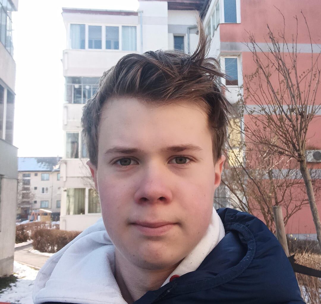 Could I 100% pass as a native Belarusian boy by face?