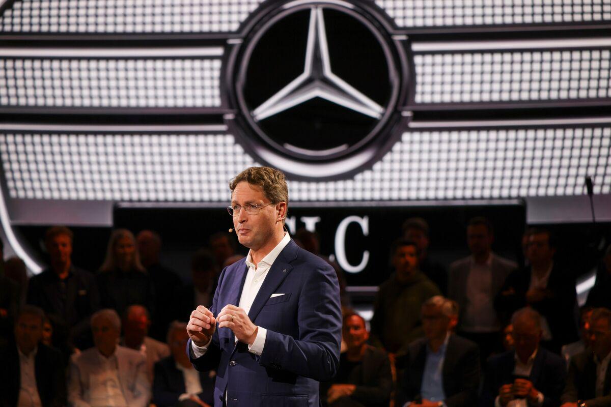 Mercedes CEO Rebuffed Lutnick’s Pitch to Move Headquarters to US