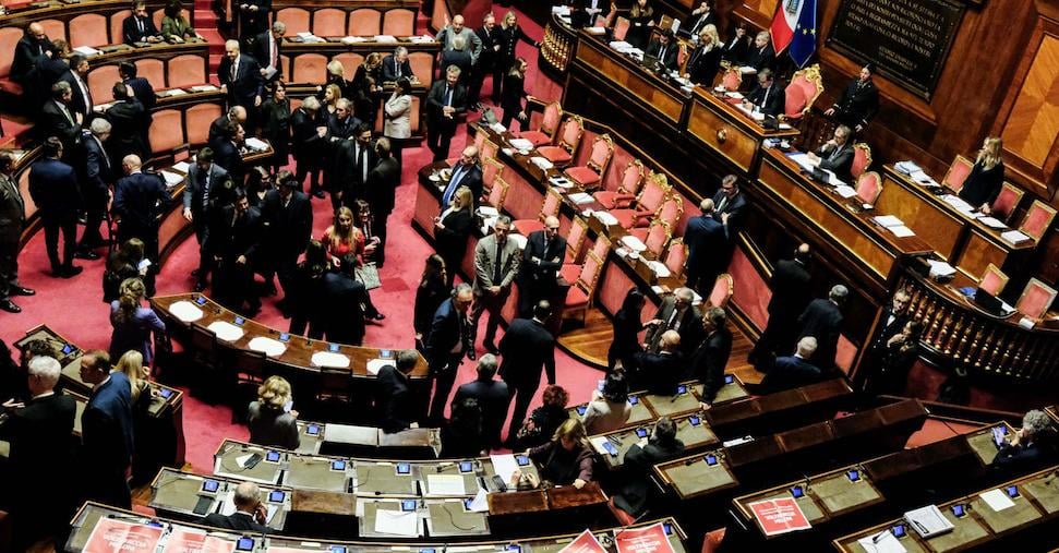 Via libera della Camera al DDL sulle lobby: dal registro alle sanzioni, cosa cambia