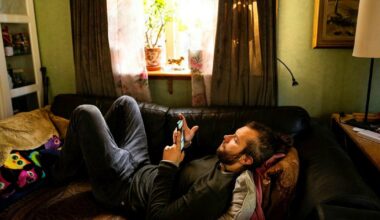 Kristofer Ahlström: Glöm hemmafruarna, nu är det hemmasönerna som lever rätt