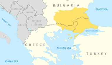 When Bulgarians took Thrace, did the kill all the Thracians or were there survivors who escaped?