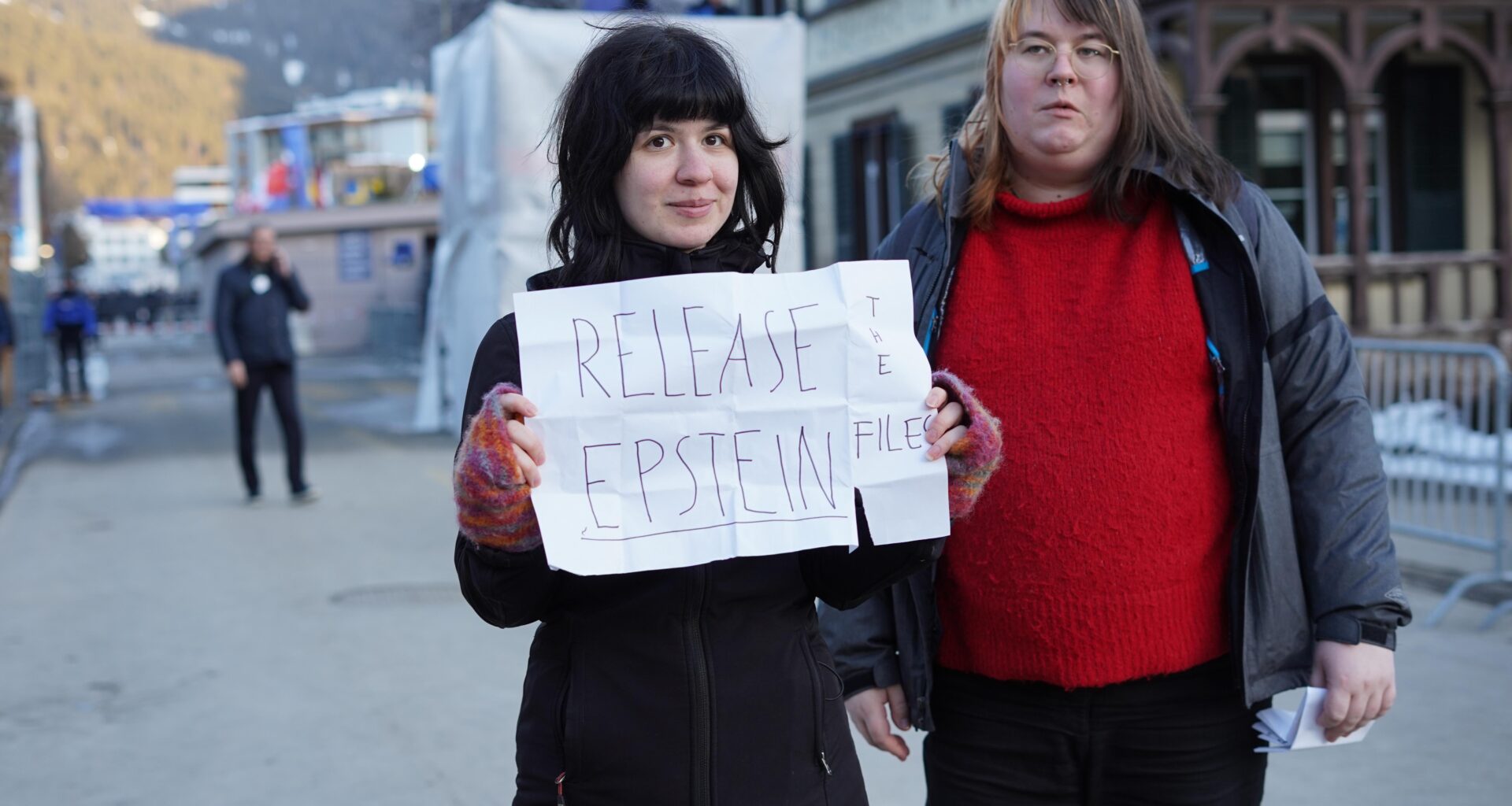 maia arson crimew and Freya at WEF Davos, 21 Jan 2026
