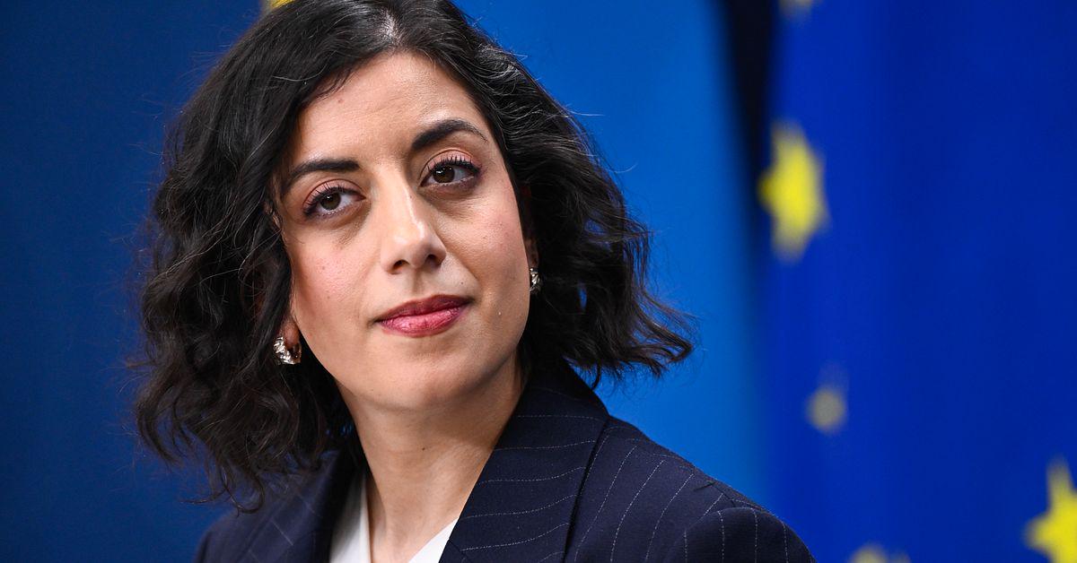 Regeringen: Mobilförbud i grundskolan i höst