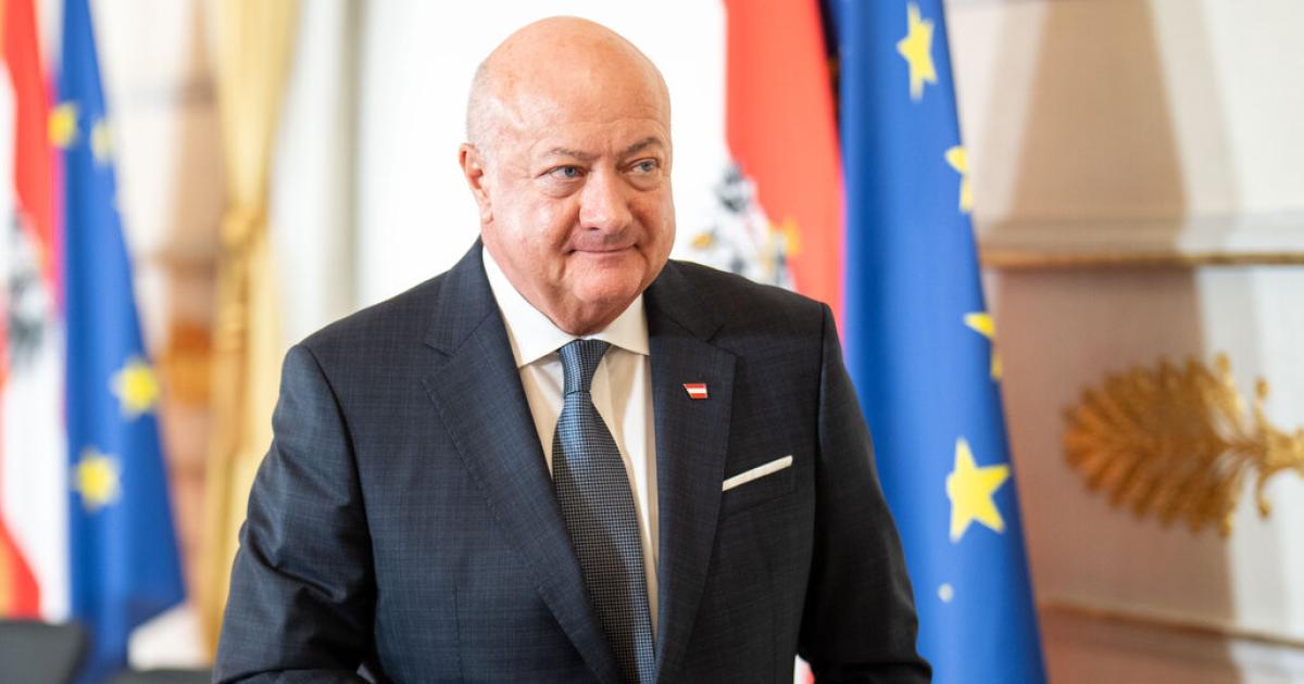 Bundeskanzler Stocker erteilt Erbschaftssteuern "klare" Absage