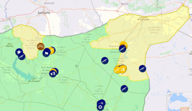 Pád Demokratickej autonómnej samosprávy Severnej a Východnej Sýrie (DASSVS).
