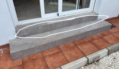 Humedades a través de escalón exterior. Como impermeabilizar