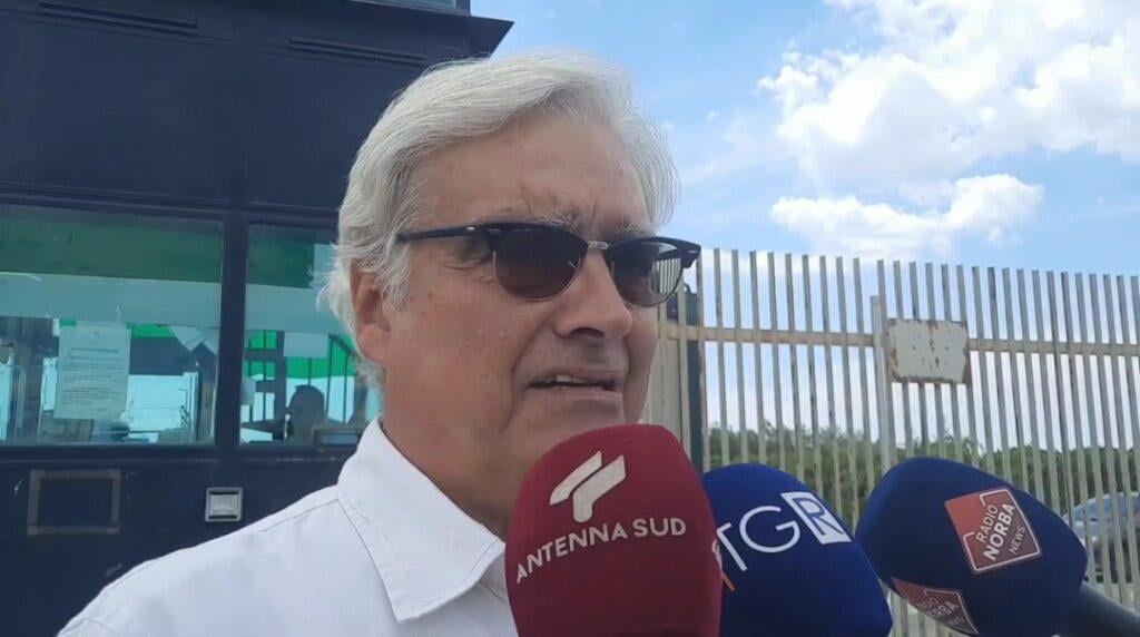 Per la prima volta, da 30 anni, nella manovra di Bilancio di fine anno non sono stati inseriti i fondi per il finanziamento di Radio Radicale (10 milioni)