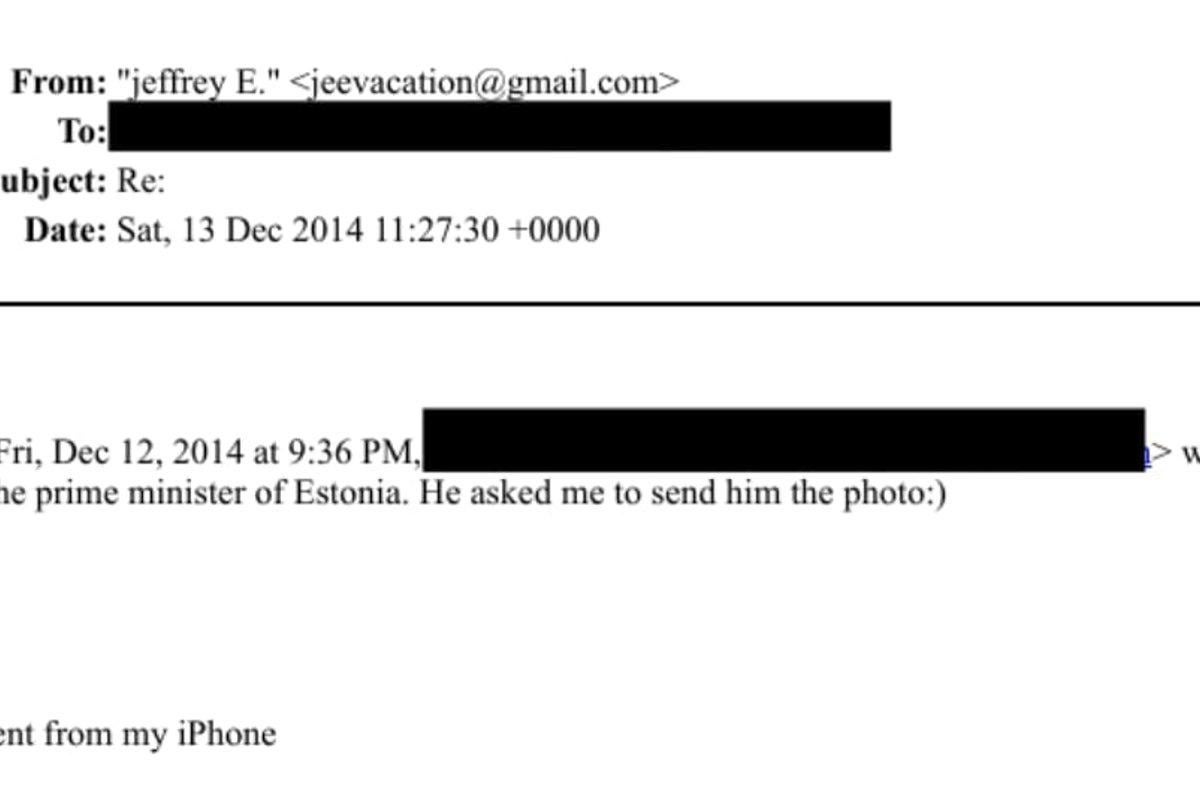 Seksuaalkurjategija Jeffrey Epsteini toimikutes on viide ka Eesti peaministrile (2014). Rõivas: ei tea, kas jutt käib minust