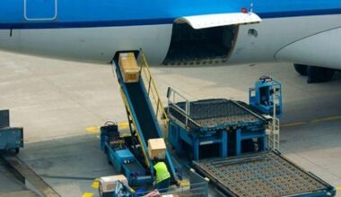 Taxa Temu alungă avioanele cu mărfuri de pe Otopeni la Budapesta