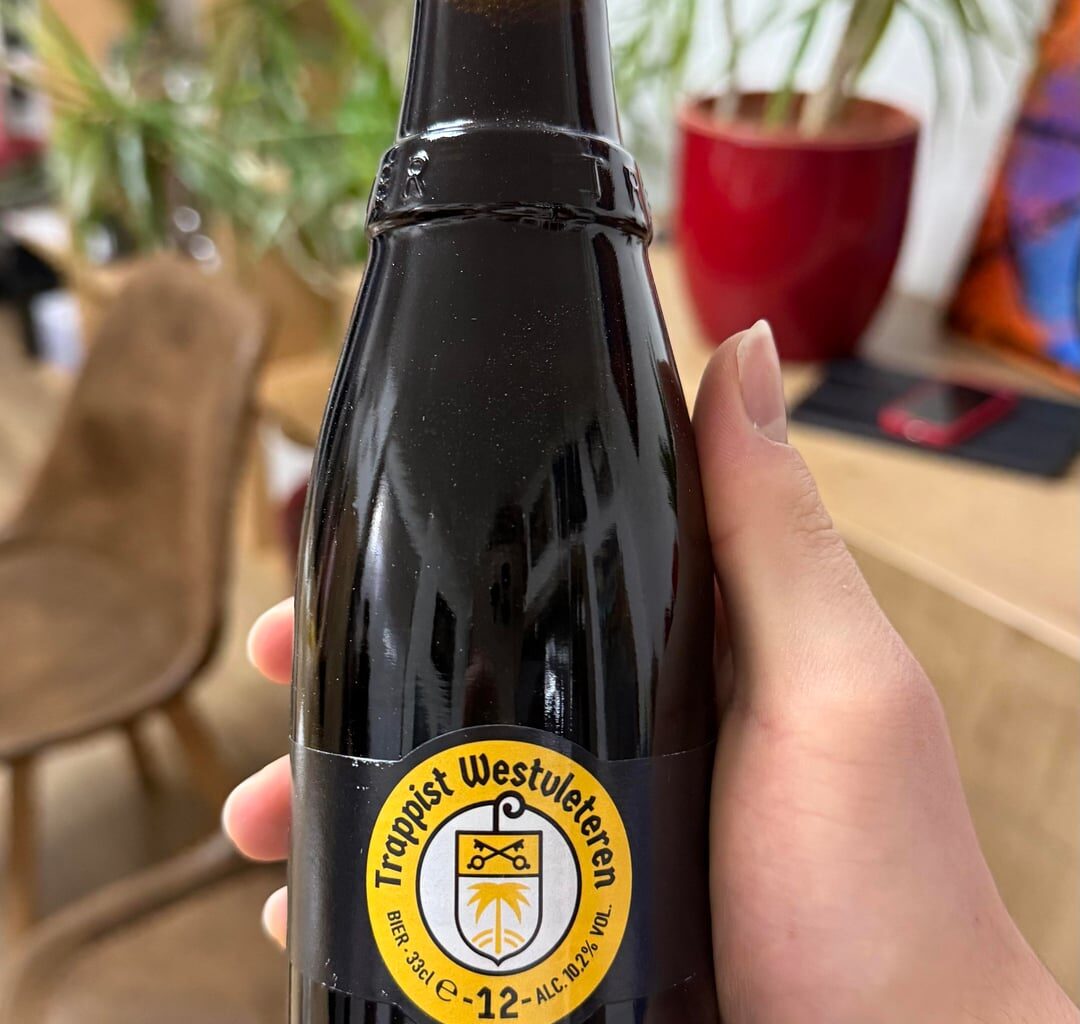Finally got around to tasting the legendary Westvleteren 12 in no other than my Fourchette glass (sorry, again…). I love how smooth it feels despite its ABV. I also definitely tasted the chocolate in it. Very nice experience overall, keep the recommendations coming!