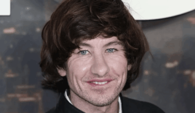 Barry Keoghan looking like he's getting ready to play President Milei