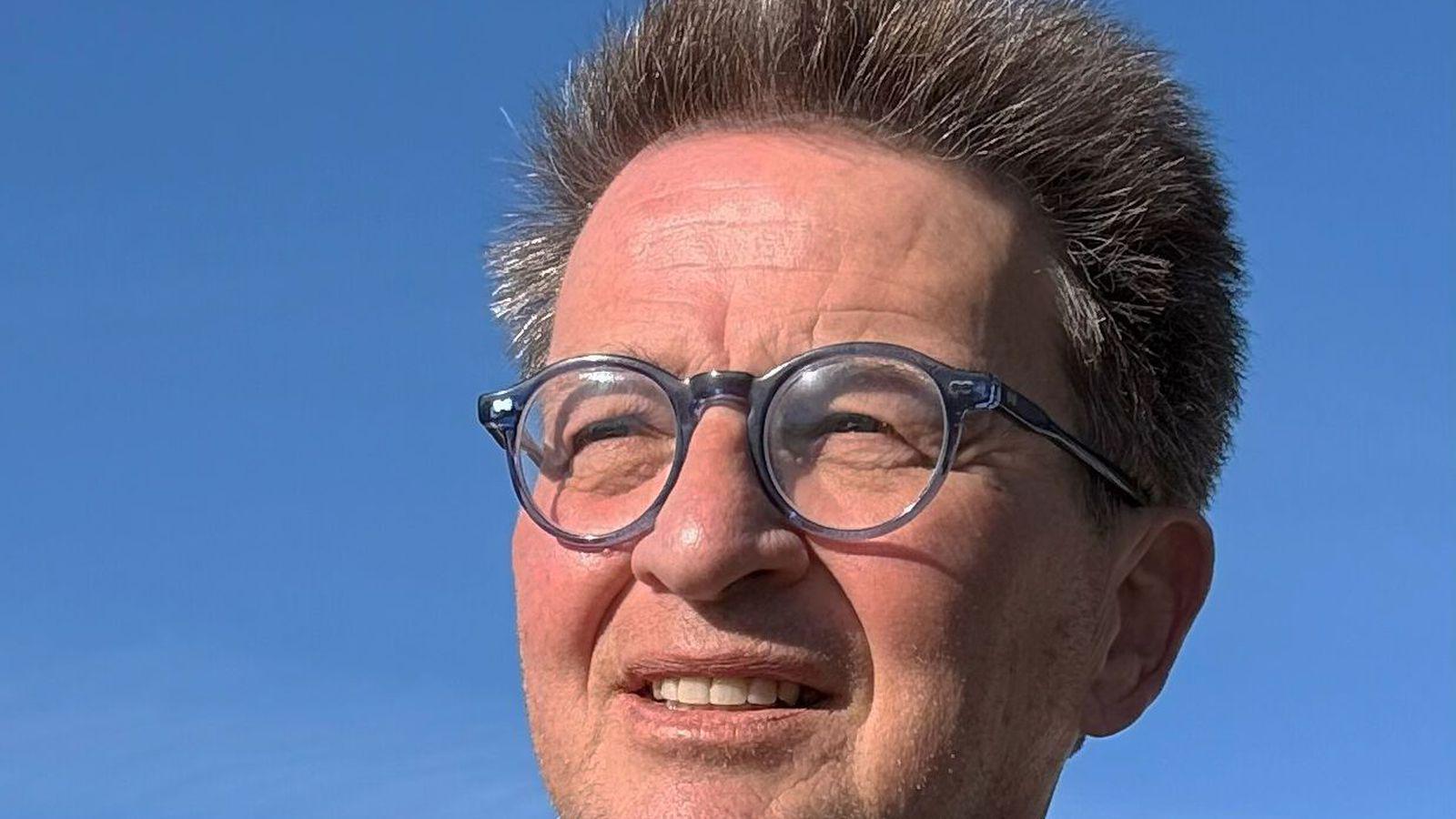 Eru fjáröflunar­her­ferðir KÍ, Mottu­mars og Bleika slaufan, sið­ferði­lega rétt­lætan­legar?