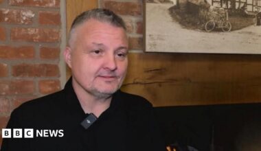 Herefordshire pub landlord offers discount for cash payments as card charges soar