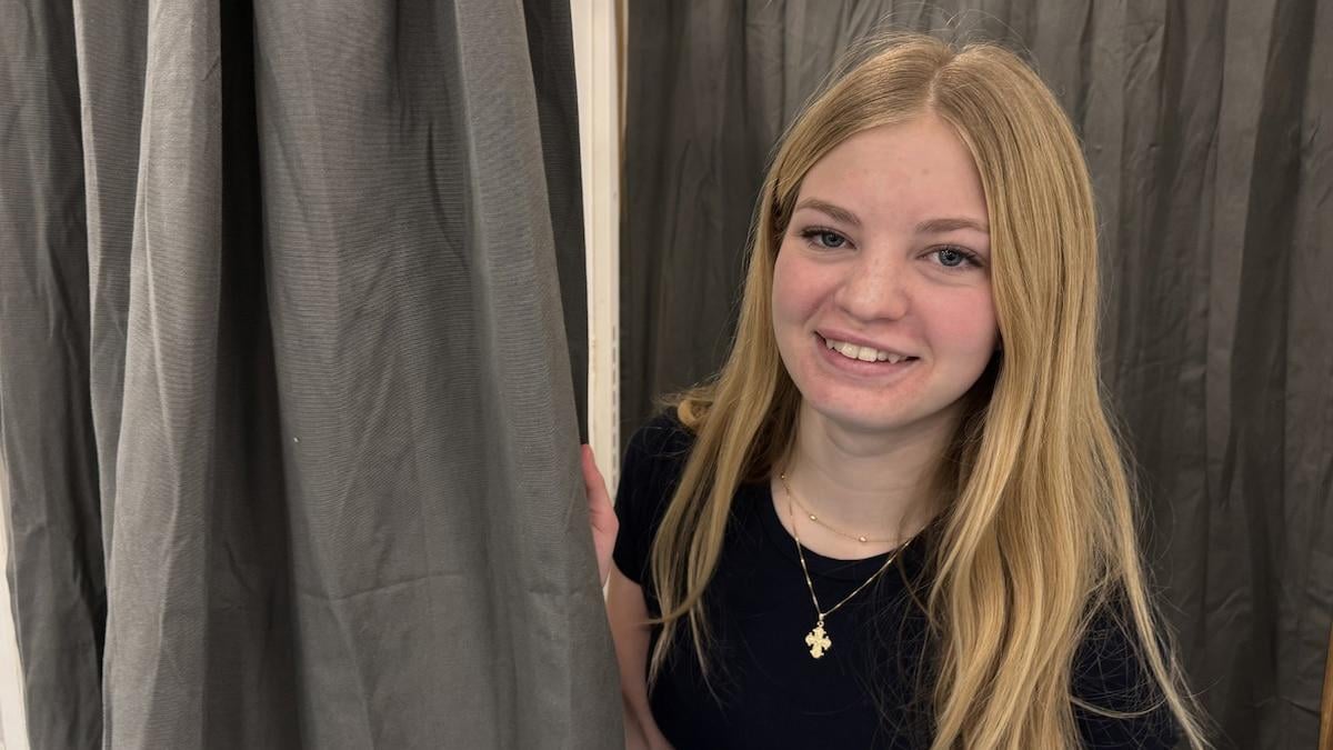 I dag er der skolevalg - holdninger til menstruationsbind og knivstikkeri afgør krydset