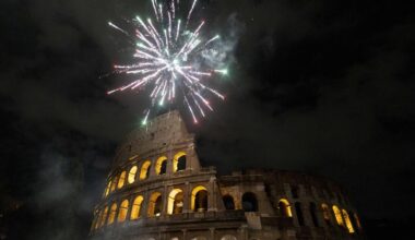 Per i botti di Capodanno 1 morto e 283 feriti. L'anno scorso furono 309 - Ultima ora - Ansa.it