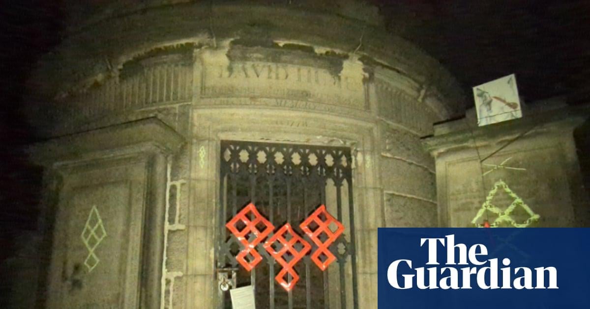 Edinburgh tomb of philosopher David Hume vandalised with ‘satanic’ symbols