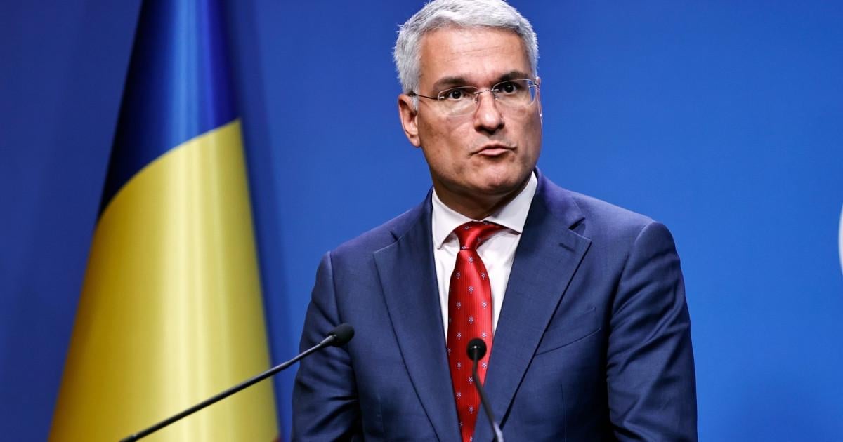 Dragoș Pîslaru, mesaj pentru cei „care-l fac în toate chipurile” pe Ilie Bolojan: Și-a asumat un rol de sacrificiu. Să vă crape obrazul