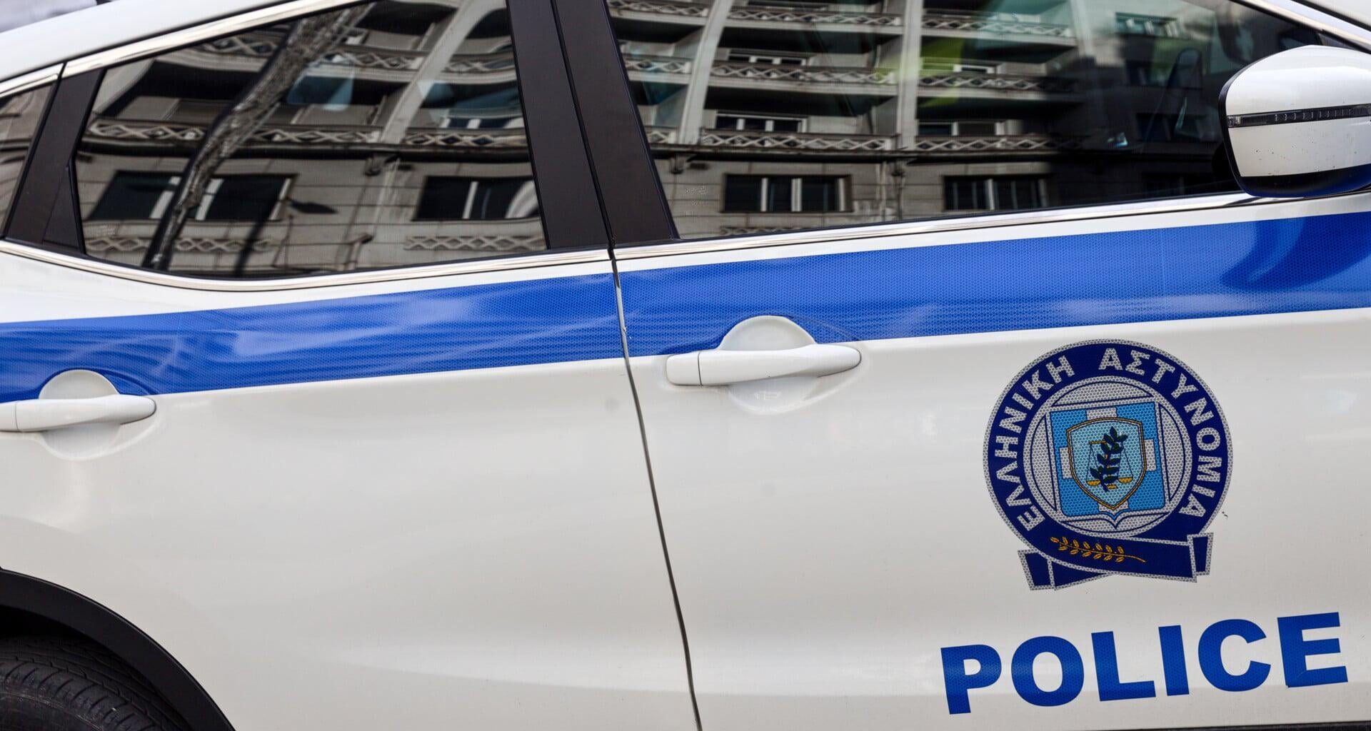 Βριλήσσια: Επεισόδιο έξω από υποκατάστημα ΕΛΤΑ – Άνδρας καβγάδισε με υπάλληλο και την παρέσυρε με το όχημά του