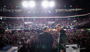 A magyarok 55 százaléka szerint Orbán Viktor elfáradt, már alkalmatlan, a legtöbb fideszes Szijjártó Péternek adná a miniszterelnöki széket