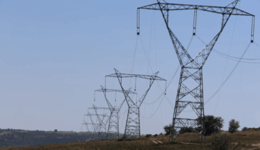 România sare în ajutorul R. Moldova. Transelectrica trimite energie electrica de urgenta, inclusiv prin cele trei linii de înalta tensiune care trec Prutul