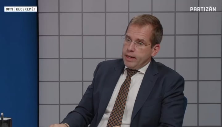 Ruff Bálint a kutyapártról