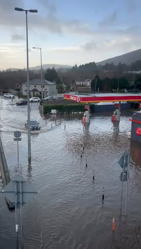 Kilmac /N11 flooded