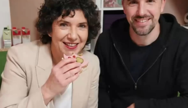 Nem bírták komolyan venni, így röhögték ki Jakab Pétert a Jólvanezígyben.